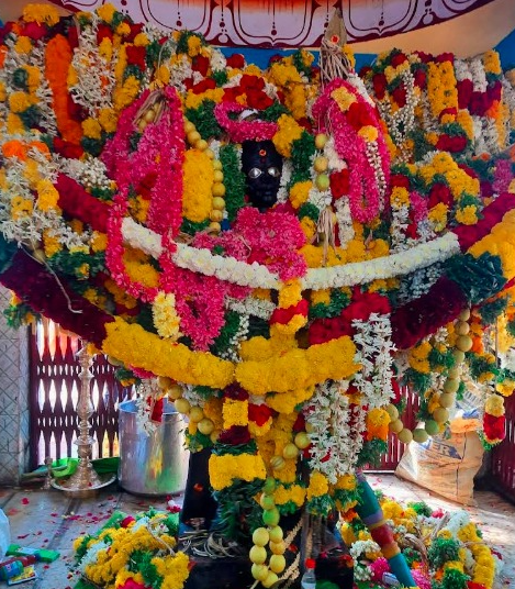 Mayandi Kovil