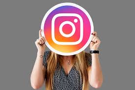 Jenifer-Murugesh influencer