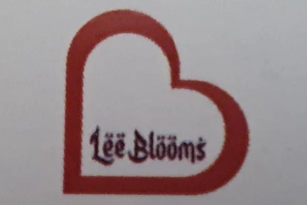 Lee Blooms