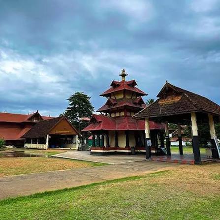 Vallalar Thiruchabai, Thiruvottriyur Theradi
