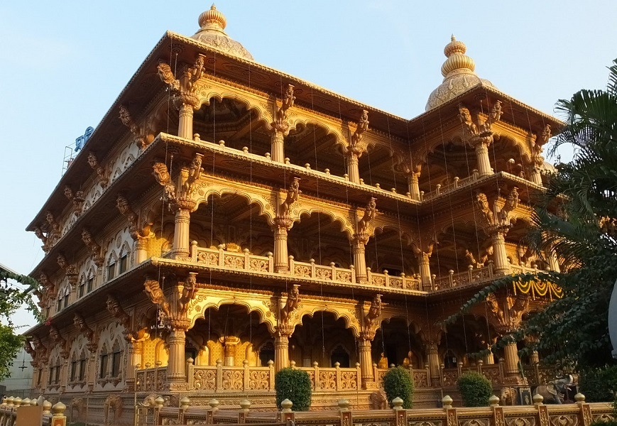 Shri Siradhi Sai Baba Temple